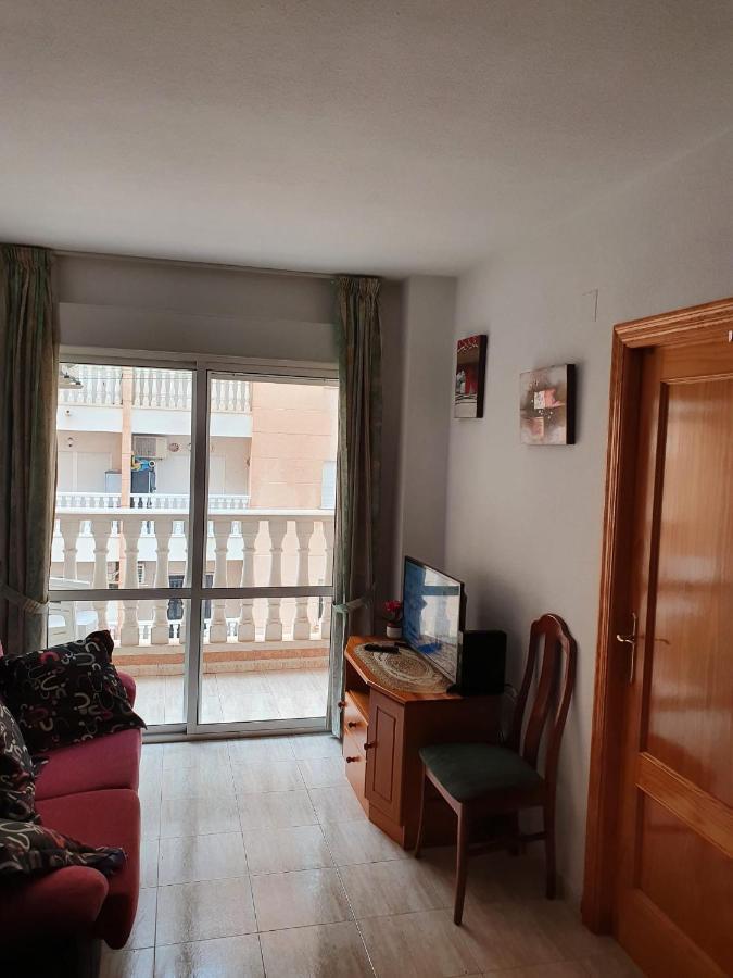 Apartment Close To All Amenities Торевьиа Экстерьер фото