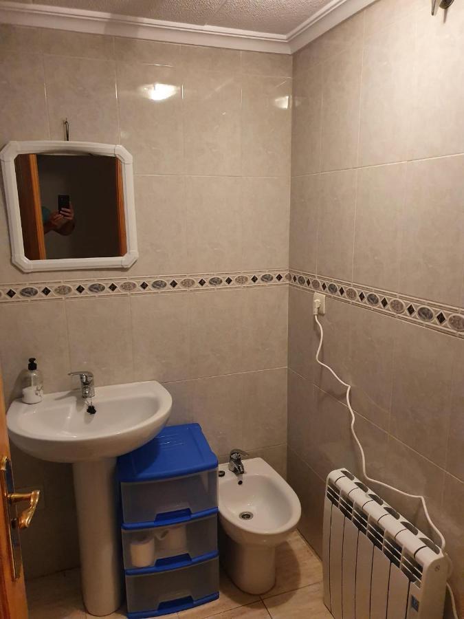 Apartment Close To All Amenities Торевьиа Экстерьер фото